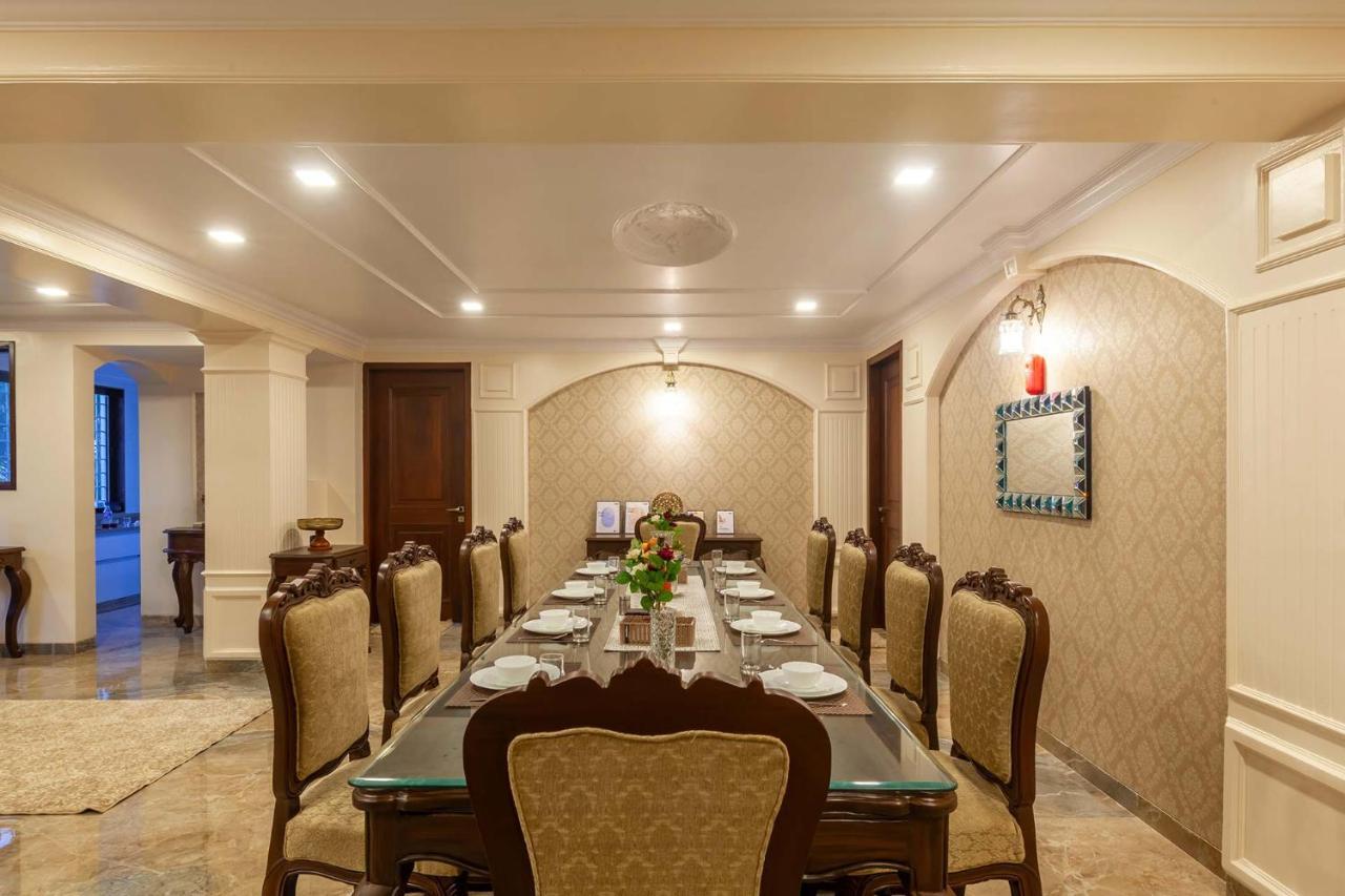 Stayvista's Lake La Vie: Tranquil Lakeside Villa with Pool and Farmland Views Nashik Exterior photo